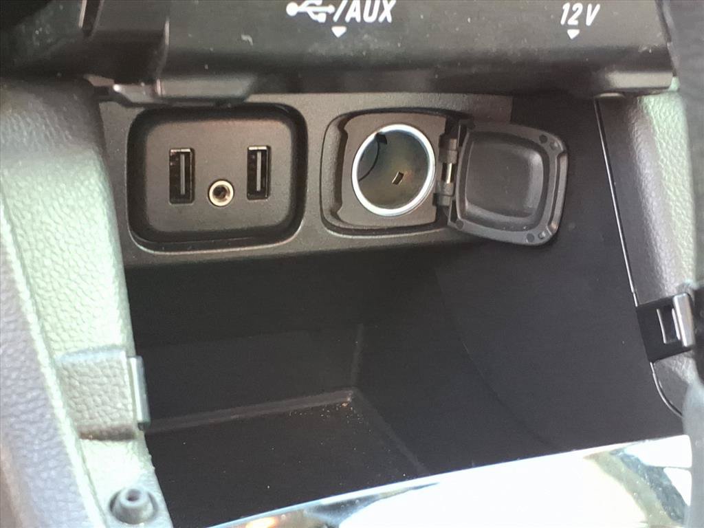 Used 2019 Buick Encore Essence w/ Safety Package II FWD image 31
