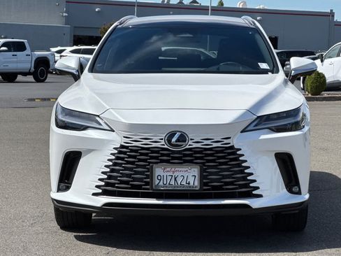 Used 2025 Lexus RX 450h AWD w/ Luxury Package image 10