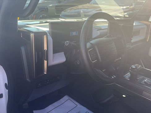 Used 2024 GMC Hummer EV 3X w/ Battery Pack, 24 Module Pack AWD/4WD image 35