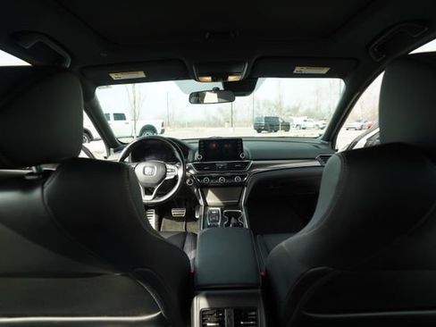 Used 2022 Honda Accord Sport image 25