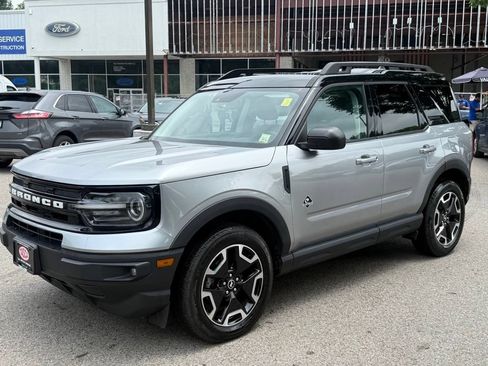 Used 2023 Ford Bronco Sport Outer Banks AWD/4WD image 4