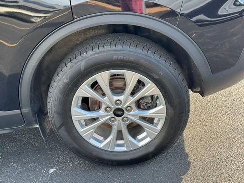 Used 2023 Ford Escape Active w/ Tech Pack #2 AWD/4WD image 7