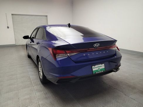 Used 2023 Hyundai Elantra SE FWD image 6