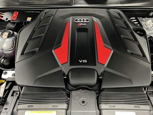 Used 2020 Audi RS Q8 w/ Carbon Optic Package AWD/4WD image 27