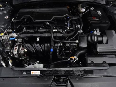 Used 2026 Hyundai Elantra Sport FWD image 24