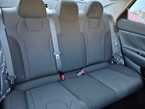 New 2026 Hyundai Elantra SE FWD image 16