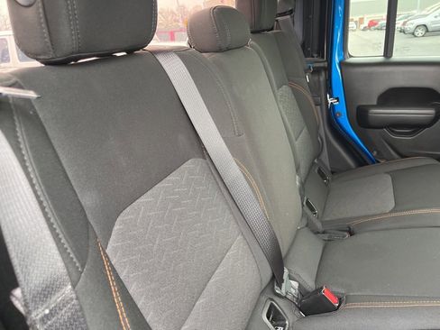 Used 2023 Jeep Gladiator Mojave image 48