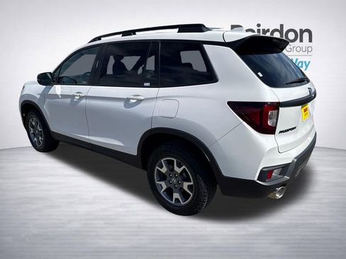 Used 2023 Honda Passport TrailSport image 5