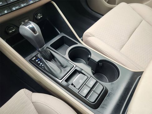 Used 2019 Hyundai Tucson SEL image 23