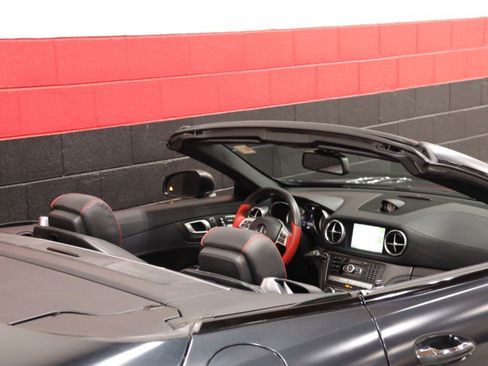 Used 2016 Mercedes-Benz SL 550 w/ Mille Miglia Edition image 10