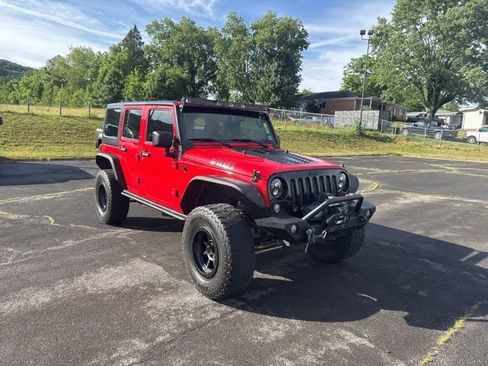 Used 2015 Jeep Wrangler Unlimited Sport AWD/4WD image 2