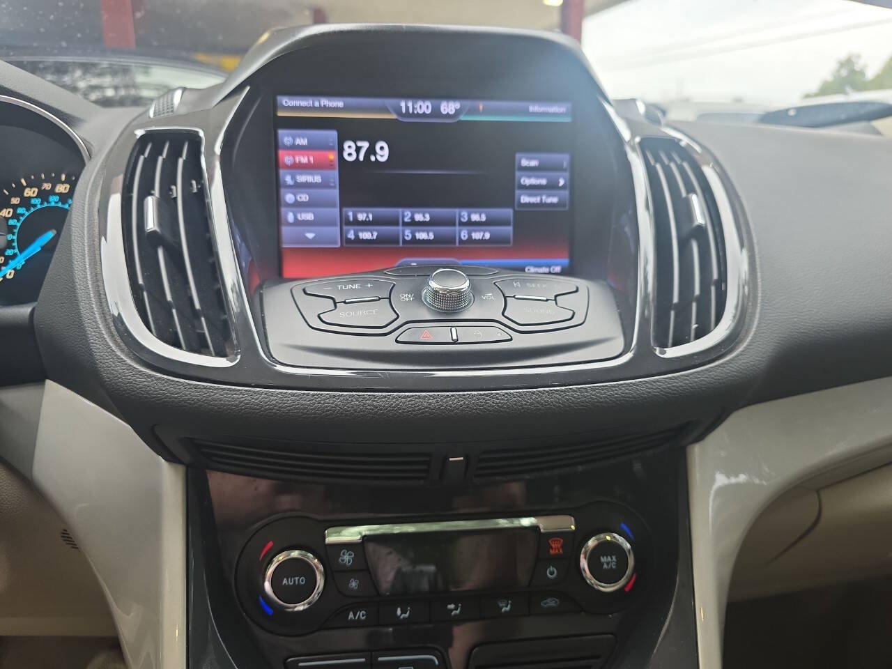 Used 2013 Ford Escape SEL FWD image 7
