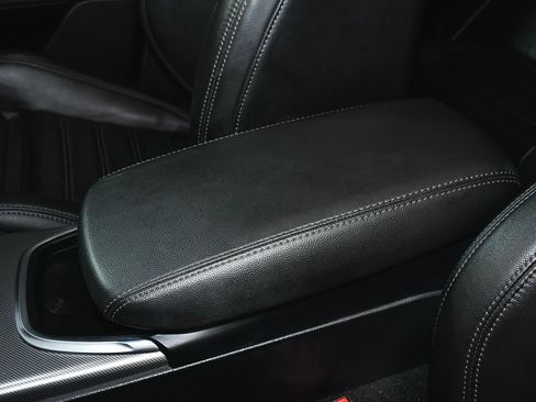 Used 2023 Alfa Romeo Stelvio Veloce image 45