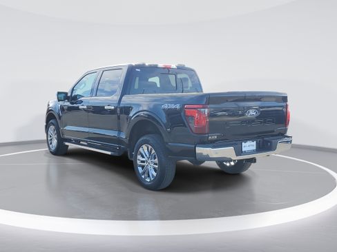 New 2026 Ford F150 XLT w/ Equipment Group 302A MID image 4