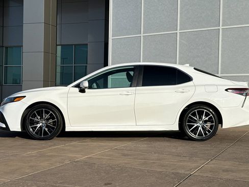 Certified 2023 Toyota Camry SE image 8