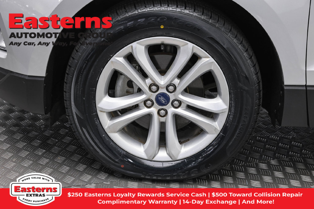 Used 2019 Ford Edge SEL w/ Equipment Group 201A FWD image 34