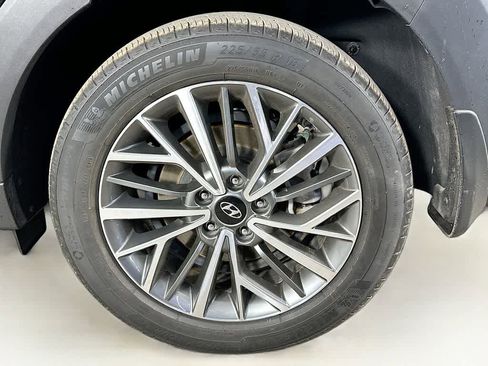 Used 2020 Hyundai Tucson SEL w/ Winter Weather Package image 8