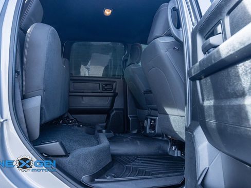 Used 2024 RAM 3500 Tradesman w/ Convenience Group image 33