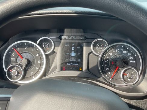 New 2026 RAM 1500 4x4 Quad Cab image 26