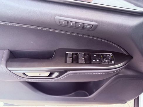 Used 2025 Lexus NX 250 FWD w/ Accessory Package (2T) image 19