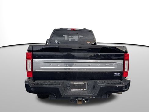 Used 2020 Ford F250 Platinum w/ FX4 Off-Road Package image 2