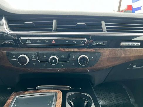 Used 2017 Audi Q7 3.0T Premium Plus w/ Premium Plus Package image 22