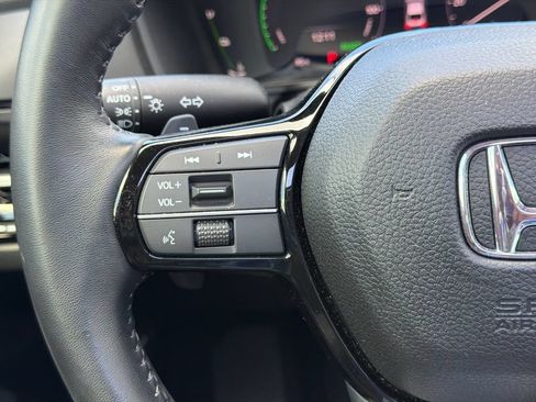 Used 2024 Honda Accord Touring image 29