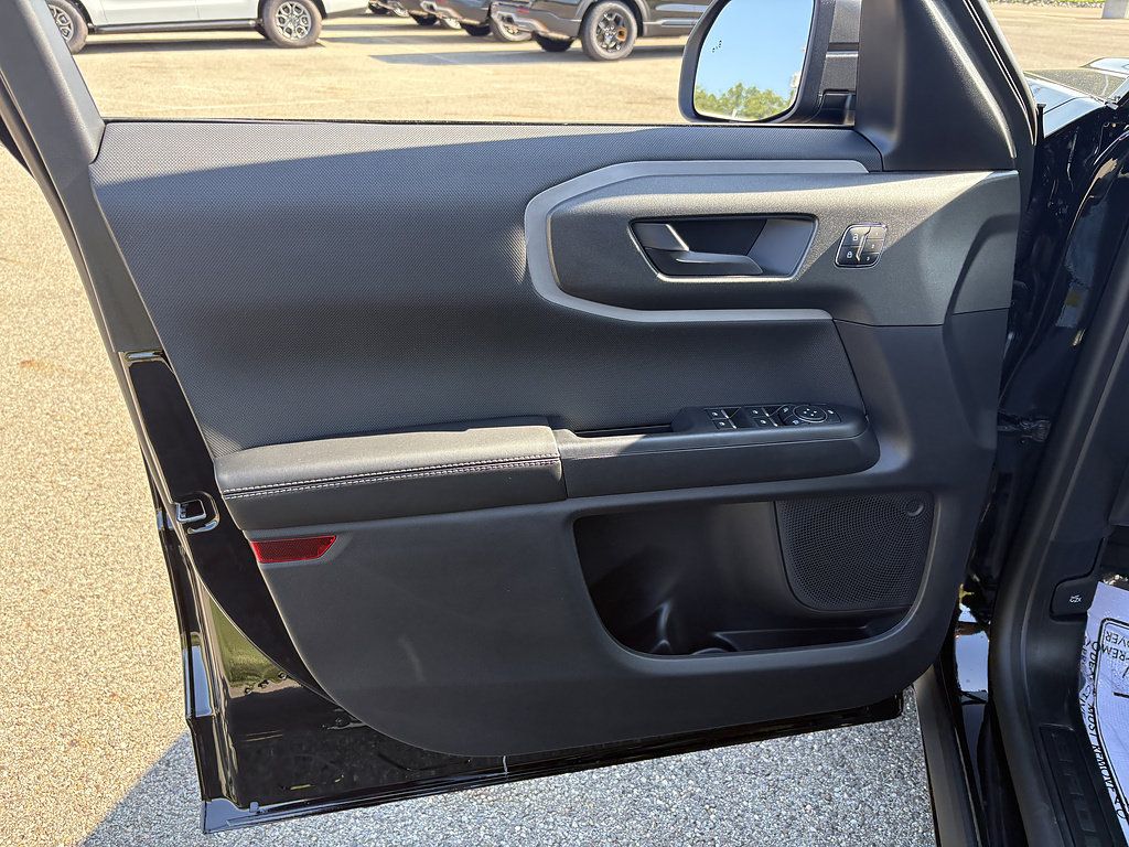 New 2026 Ford Bronco Sport Outer Banks AWD/4WD image 25