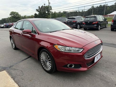 Used 2015 Ford Fusion Titanium FWD image 3