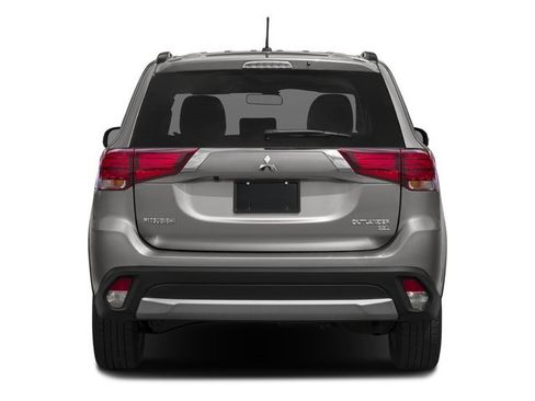 Used 2018 Mitsubishi Outlander LE image 8