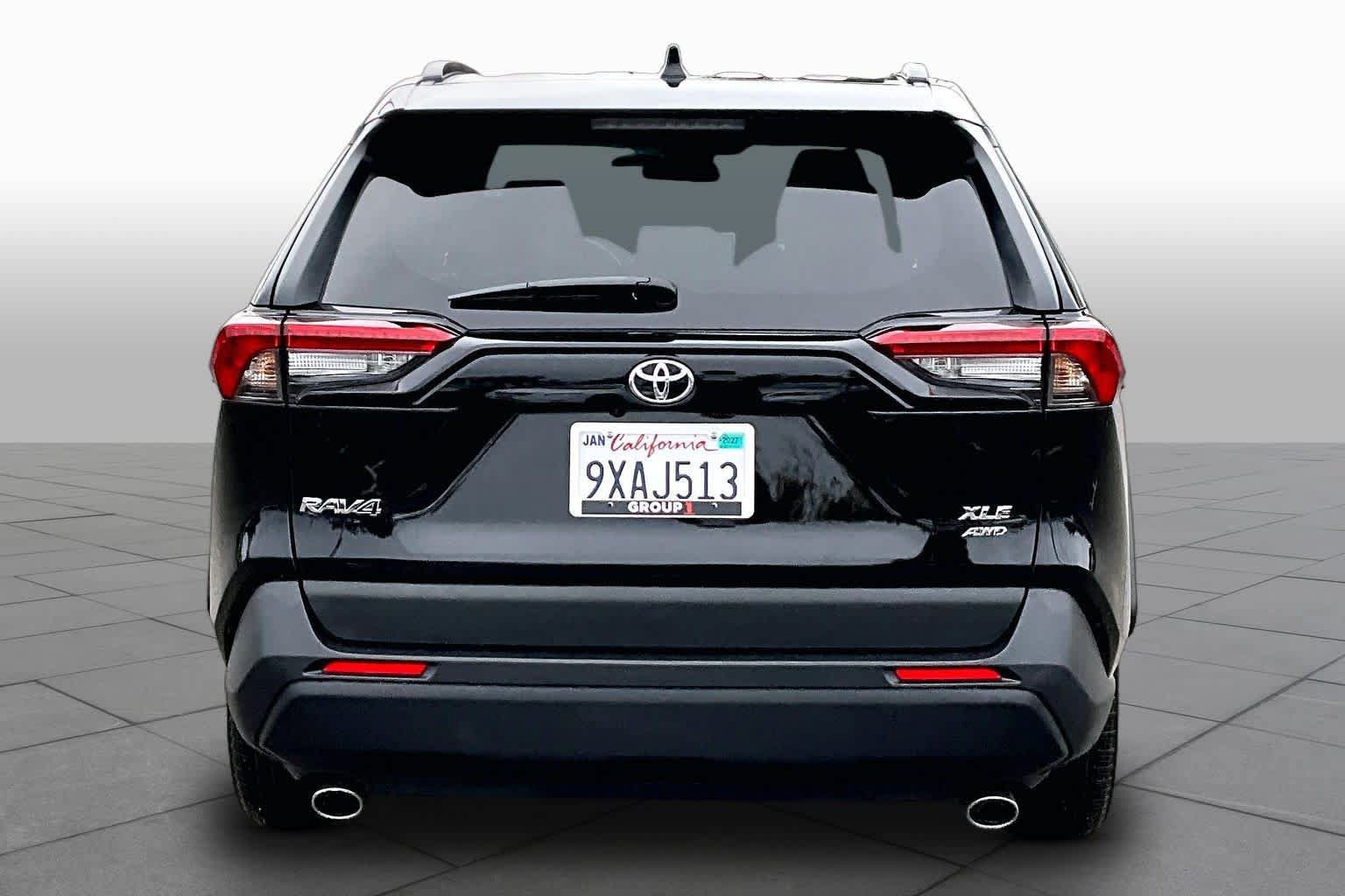 Certified 2025 Toyota RAV4 XLE AWD/4WD image 4