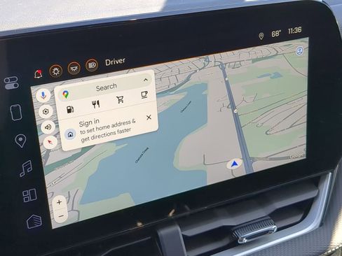 Used 2025 Chevrolet Equinox LT image 16