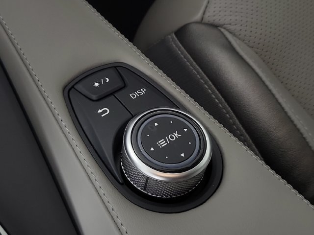 Certified 2025 INFINITI QX50 Luxe AWD/4WD image 64