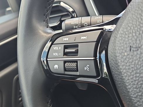 Used 2023 Honda Pilot EX-L image 30