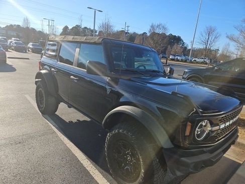 Used 2021 Ford Bronco 4-Door w/ Sasquatch Package image 3