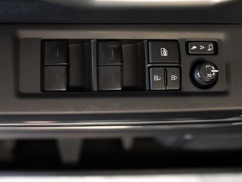 Used 2022 Toyota Tundra SR5 image 22