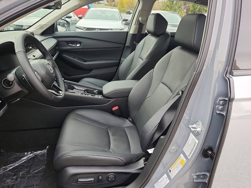 New 2025 Honda Accord EX-L image 9