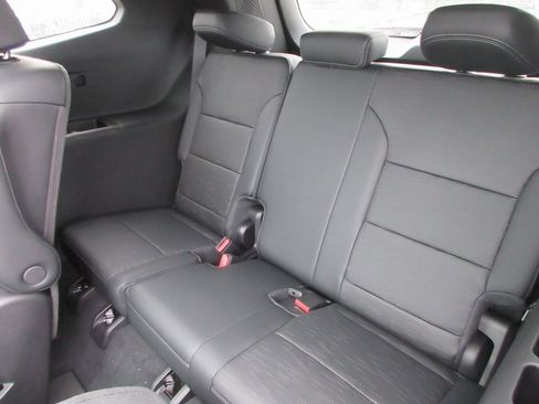 New 2026 Buick Enclave Sport Touring w/ Power Package image 15