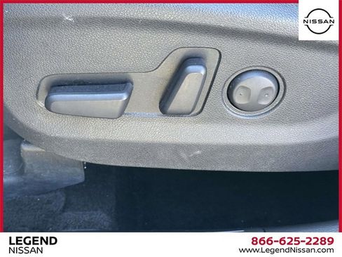 Used 2021 Kia Sportage EX w/ EX Technology Package image 17