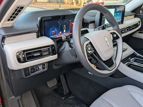 New 2026 Lincoln Aviator Reserve w/ Jet Appearance Package image 11