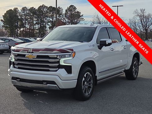 Used 2025 Chevrolet Silverado 1500 High Country w/ Technology Package image 2