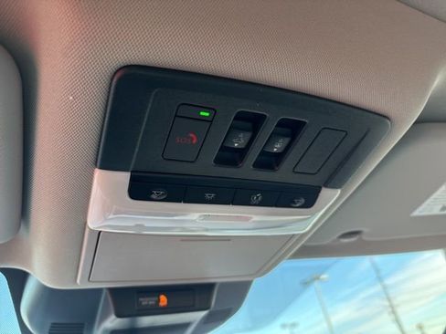 New 2026 Nissan Rogue SV w/ SV Premium Package image 23