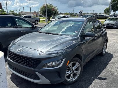 Used 2022 Hyundai Kona SEL w/ Convenience Package