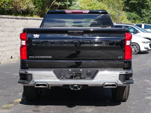 Certified 2023 Chevrolet Silverado 1500 LT w/ Z71 Off-Road Package AWD/4WD image 6