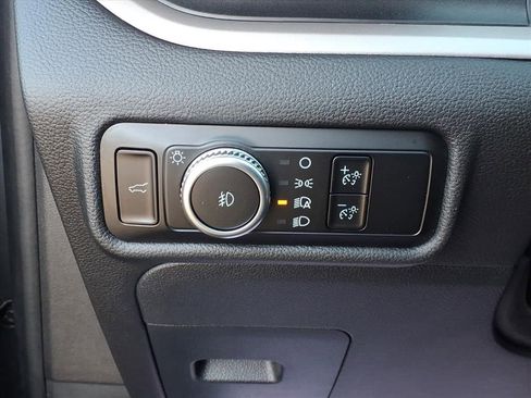 Certified 2023 Ford Explorer XLT w/ Equipment Group 202A image 18