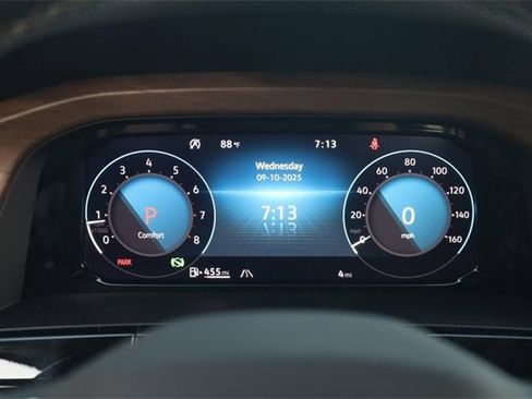 New 2026 Volkswagen Atlas SE image 12