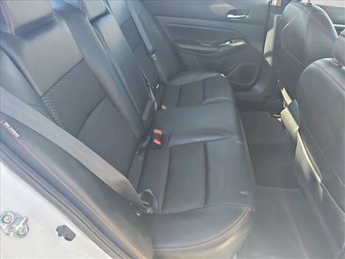 Used 2024 Nissan Altima 2.5 SR image 20