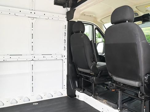 Used 2023 RAM ProMaster 2500 FWD image 20