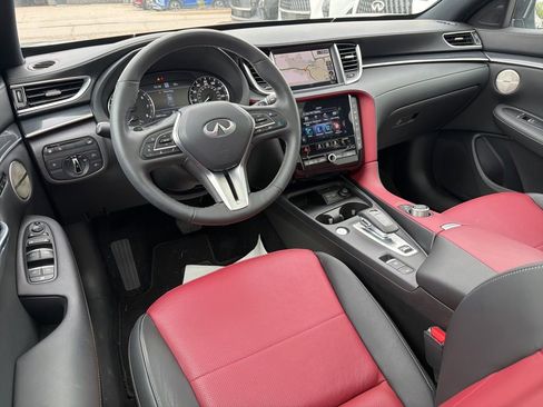 Used 2024 INFINITI QX50 Sport AWD/4WD image 10