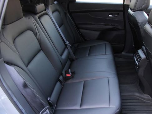 Certified 2025 Nissan Murano SL image 32